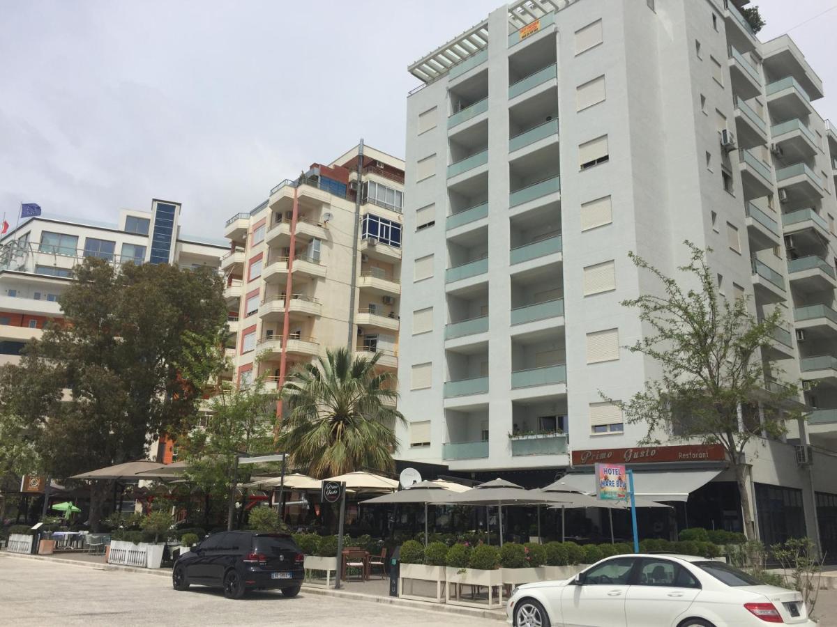 Sea View Apartment Onorato 1 Vlore Ngoại thất bức ảnh