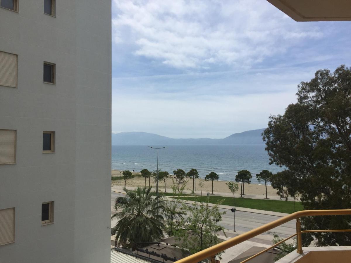 Sea View Apartment Onorato 1 Vlore Ngoại thất bức ảnh