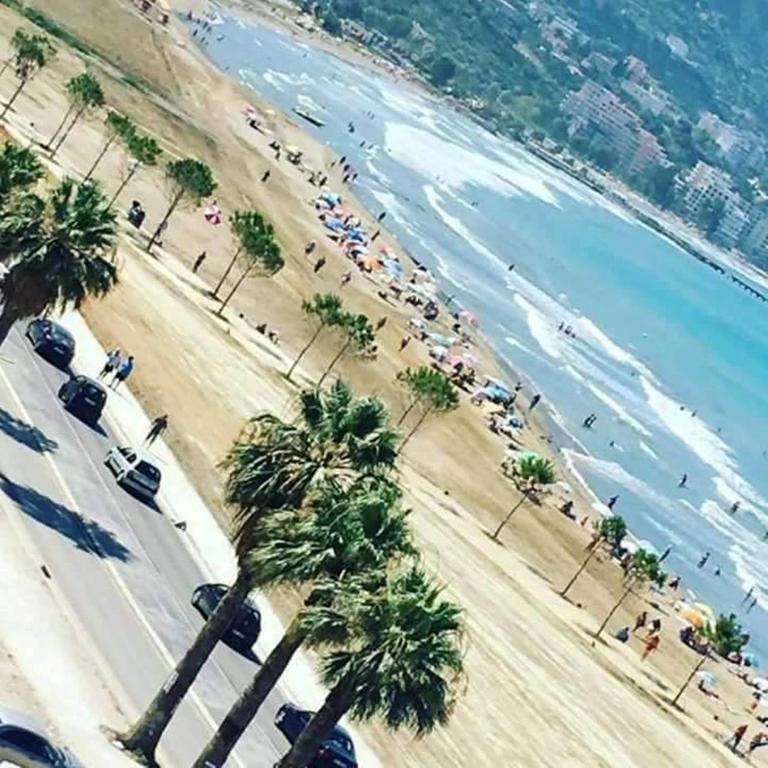 Sea View Apartment Onorato 1 Vlore Ngoại thất bức ảnh